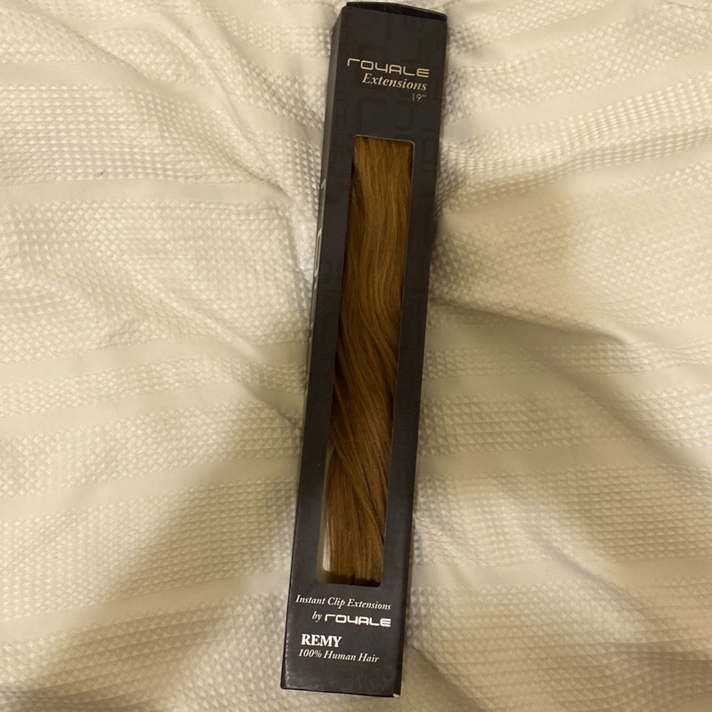 Remy Royale extensions 19”